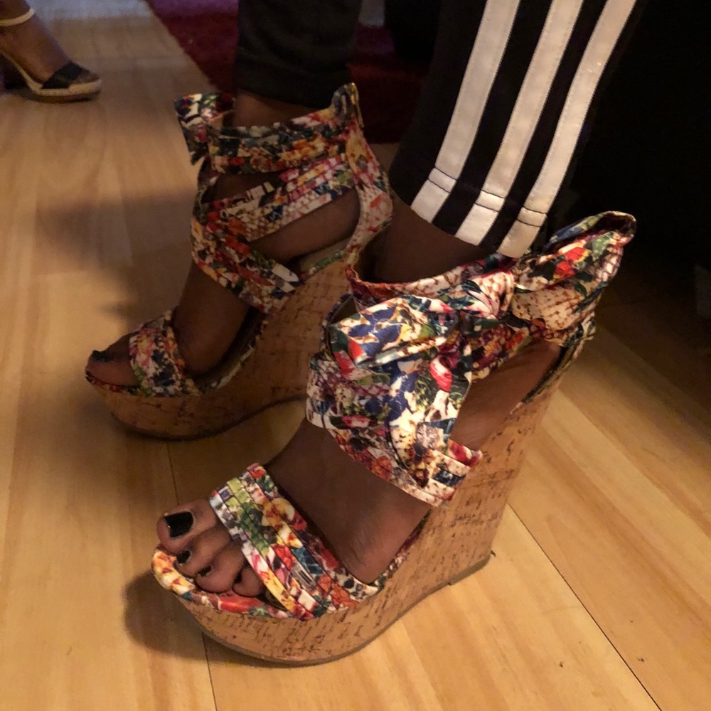 Platform heels